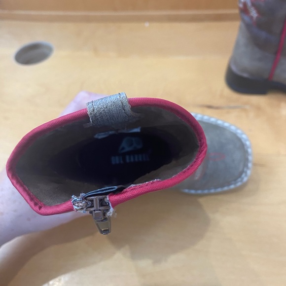 Child’s Double Barrel boots good condition - Picture 7 of 10